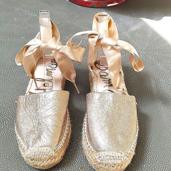 Sam Edelman ilia Gold Satin Ribbon Ankle Tie Closed Toe Espadrille Sandals - Picture 2 of 11